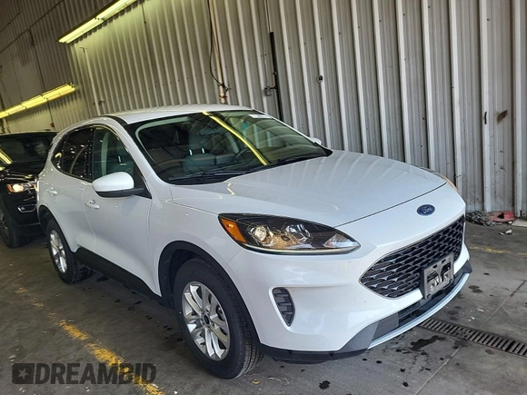 2020 Ford Escape SE with VIN 1FMCU9G60LUB25735, listed as a IAAI auction lot 42663606 with 91,591 mi miles and . Bid and sale history available at DreamBid. Image 40.