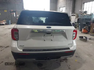 2023 Ford Explorer XLT с VIN 1FMSK8DH8PGC42744, выставлен на аукционе IAAI как лот 42436176 с пробегом 11 840 миль миль и . История ставок и продаж доступна на DreamBid. Изображение 16.