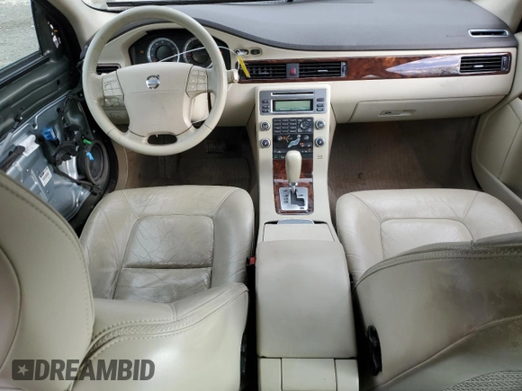 2009 Volvo XC70 3.2L z VIN YV4BZ982091057389, wystawiony jako Copart lot #45943245 z przebiegiem 130 561 mil mil oraz Szkoda całkowita • Salvage title. Historia ofert i sprzedaży dostępna na DreamBid. Obrazek 8.