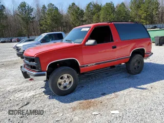 1994 Chevrolet Blazer z VIN 1GNEK18K4RJ330783, wystawiony jako Copart lot #48926515 z przebiegiem 245 388 mil mil oraz Szkoda całkowita • Salvage title. Historia ofert i sprzedaży dostępna na DreamBid. Obrazek 1.