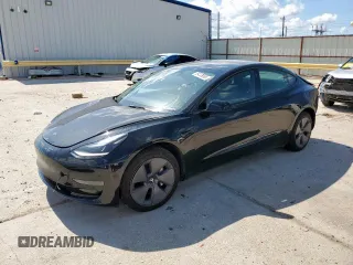 2023 Tesla Model 3 z VIN 5YJ3E1EA0PF698322, wystawiony jako Copart lot #59433085 z przebiegiem 10 450 mil mil oraz Szkoda całkowita • Salvage title. Historia ofert i sprzedaży dostępna na DreamBid. Obrazek 1.