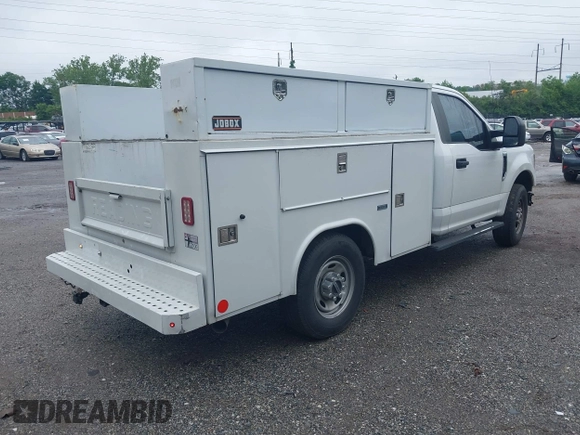 2017 Ford F-250 XL с VIN 1FTBF2A64HED39204, выставлен на аукционе IAAI как лот 42372160 с пробегом 83 748 миль миль и . История ставок и продаж доступна на DreamBid. Изображение 4.