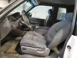 2001 Ford Explorer Sport with VIN 1FMYU70E81UA67897, listed as a Copart auction lot 57620075 with 225,597 mi miles and Salvage title. Bid and sale history available at DreamBid. Image 7.