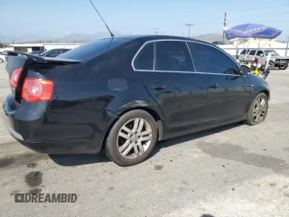 2007 Volkswagen Jetta Wolfsburg Edition с VIN 3VWEF71K87M163660, выставлен на аукционе Copart как лот 62230165 с пробегом 192 848 миль миль и Списание • Salvage title. История ставок и продаж доступна на DreamBid. Изображение 3.