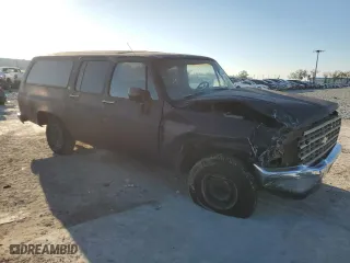 1991 Chevrolet Suburban with VIN 1GNER16K4MF133896, listed as a Copart auction lot 44008585 with 194,071 mi miles and Salvage Title. Bid and sale history available at carsss.com. Image 4.
