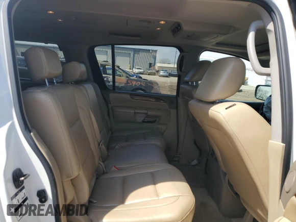 2011 Nissan Armada Platinum z VIN 5N1AA0NC7BN613402, wystawiony jako Copart lot #53395735 z przebiegiem 203 583 mil mil oraz Szkoda całkowita • Salvage title. Historia ofert i sprzedaży dostępna na DreamBid. Obrazek 11.