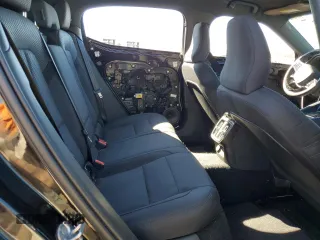 2023 Polestar 2 z VIN YSMEG3KA6PL141533, wystawiony jako Copart lot #77271484 z przebiegiem 45 533 mil mil oraz Czysty tytuł • Clean title. Historia ofert i sprzedaży dostępna na DreamBid. Obrazek 10.
