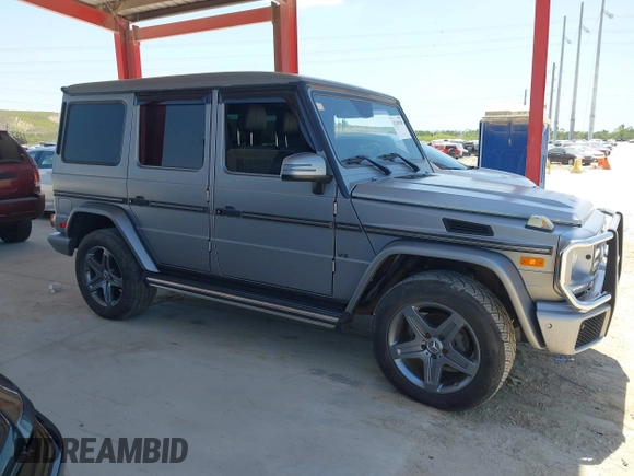 2017 Mercedes-Benz G 550 z VIN WDCYC3KF5HX264485, wystawiony jako IAAI lot #42298298 z przebiegiem 46 442 mil mil oraz . Historia ofert i sprzedaży dostępna na DreamBid. Obrazek 13.