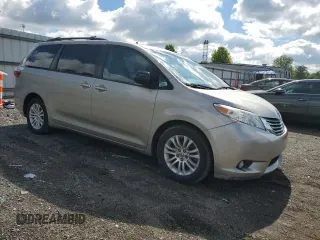 2015 Toyota Sienna XLE with VIN 5TDYK3DC7FS557268, listed as a Copart auction lot 55536475 with 80,791 mi miles and Clean title. Bid and sale history available at DreamBid. Image 4.