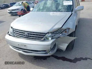 2003 Toyota Avalon XL z VIN 4T1BF28B93U334321, wystawiony jako IAAI lot #42328289 z przebiegiem 138 006 mil mil oraz . Historia ofert i sprzedaży dostępna na DreamBid. Obrazek 6.