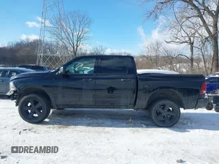 2015 Ram 1500 Express z VIN 1C6RR7KT5FS588494, wystawiony jako IAAI lot #41321894 z przebiegiem 300 261 mil mil oraz . Historia ofert i sprzedaży dostępna na DreamBid. Obrazek 15.