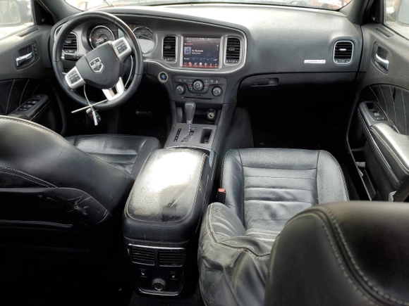 2011 Dodge Charger RT Plus with VIN 2B3CM5CT5BH610870, listed as a Copart auction lot 44400105 with 211,858 mi miles and Salvage Title. Bid and sale history available at carsss.com. Image 8.
