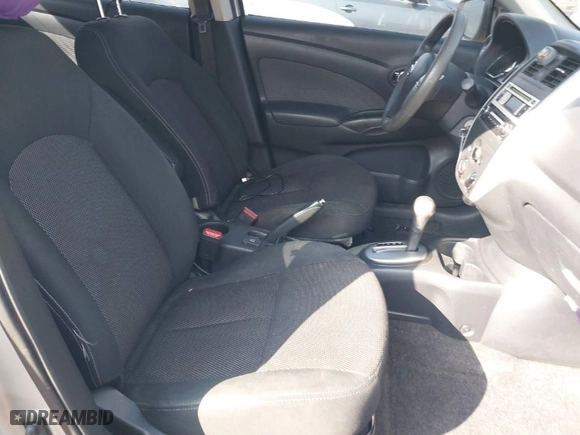 2015 Nissan Versa S Plus with VIN 3N1CN7APXFL831393, listed as a IAAI auction lot 41511732 with 132,270 mi miles. Bid and sale history available at carsss.com. Image 5.