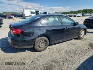 2015 Volkswagen Jetta S z VIN 3VW2K7AJ0FM311806, wystawiony jako Copart lot #64981345 z przebiegiem 137 590 mil mil oraz Czysty tytuł • Clean title. Historia ofert i sprzedaży dostępna na DreamBid. Obrazek 3.