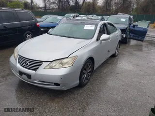 2007 Lexus ES 350 with VIN JTHBJ46G272152361, listed as a IAAI auction lot 41977089 with 308,328 mi miles. Bid and sale history available at carsss.com. Image 2.
