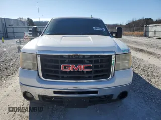 2007 GMC Sierra 3500HD SRW SLT z VIN 1GTHK33657F518837, wystawiony jako Copart lot #88449265 z przebiegiem 298 791 mil mil oraz Szkody całkowita. Historia ofert i sprzedaży dostępna na DreamBid. Obrazek 5.
