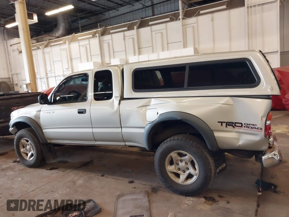2003 Toyota Tacoma with VIN 5TEWN72N63Z262770, listed as a IAAI auction lot 41599128 with 329,377 mi miles. Bid and sale history available at carsss.com. Image 14.