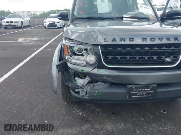 2016 Land Rover LR4 HSE with VIN SALAG2V68GA844339, listed as a IAAI auction lot 41947567 with 81,214 mi miles and . Bid and sale history available at DreamBid. Image 6.