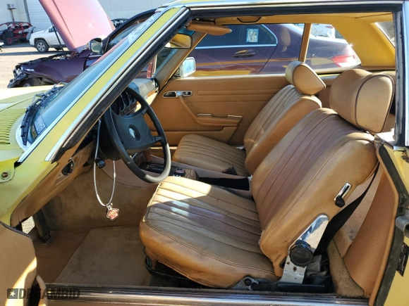 1981 Mercedes-Benz 380 Series 380SL with VIN WDBBA45A2BB001364, listed as a Copart auction lot 88170215 with 151,239 mi miles and Clean Title. Bid and sale history available at carsss.com. Image 7.