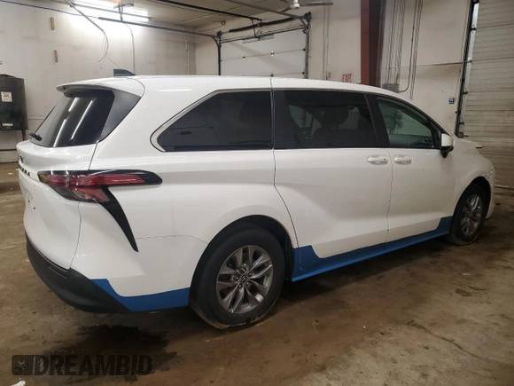 2021 Toyota Sienna LE z VIN 5TDKSKFC7MS023634, wystawiony jako Copart lot #61914675 z przebiegiem 87 980 mil mil oraz Szkoda całkowita • Salvage title. Historia ofert i sprzedaży dostępna na DreamBid. Obrazek 3.