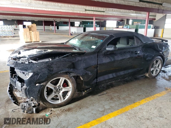 2019 Chevrolet Camaro 1LT with VIN 1G1FB3DSXK0105352, listed as a Copart auction lot 45950815 with 61,200 mi miles and Clean Title. Bid and sale history available at carsss.com. Image 1.