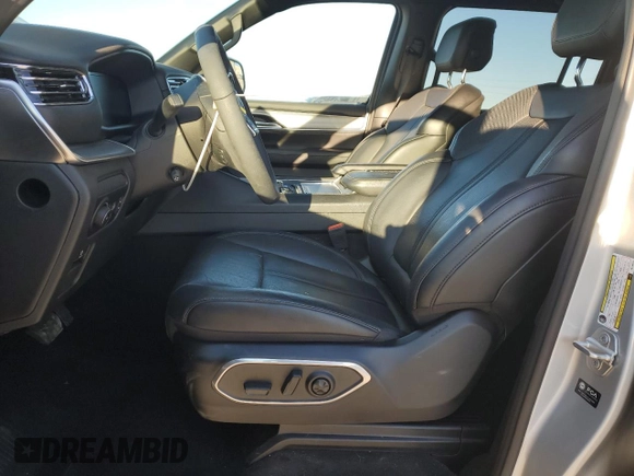 2024 Jeep Wagoneer Series II Carbide with VIN 1C4SJSBP8RS103079, listed as a Copart auction lot 47974685 with 15,990 mi miles and Salvage Title. Bid and sale history available at DreamBid. Image 7.