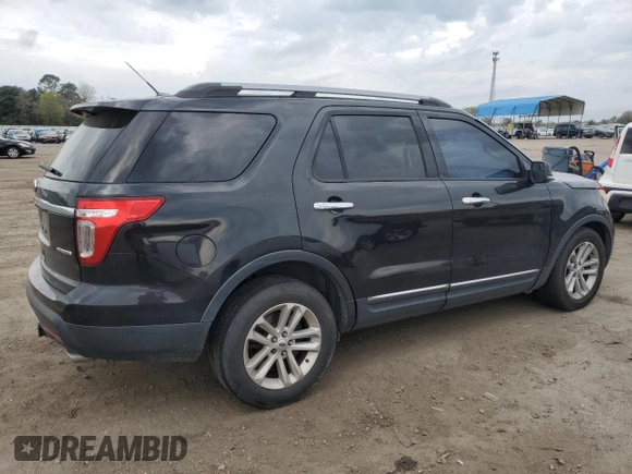 2014 Ford Explorer XLT with VIN 1FM5K7D84EGA07505, listed as a Copart auction lot 46955434 with 162,742 mi miles and Salvage Title. Bid and sale history available at DreamBid. Image 3.
