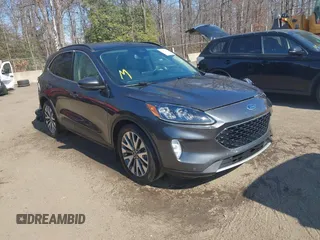 2020 Ford Escape Titanium Hybrid z VIN 1FMCU0DZ7LUB57978, wystawiony jako IAAI lot #41570242 z przebiegiem 32 819 mil mil oraz . Historia ofert i sprzedaży dostępna na DreamBid. Obrazek 1.