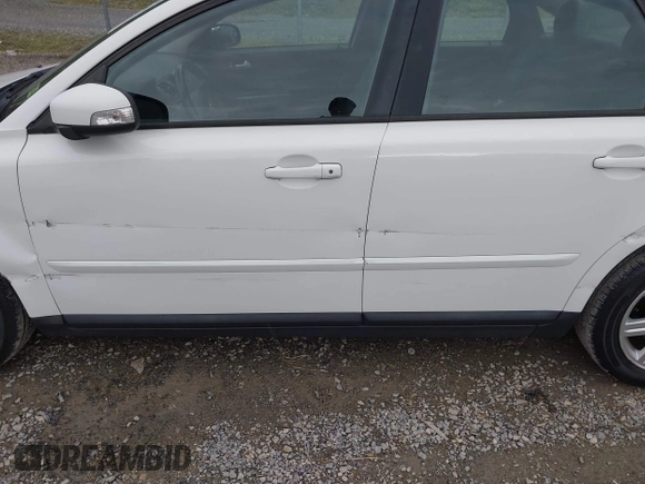 2007 Volvo S40 2.4L with VIN YV1MS390972278887, listed as a IAAI auction lot 42044268 with 150,958 mi miles. Bid and sale history available at carsss.com. Image 18.
