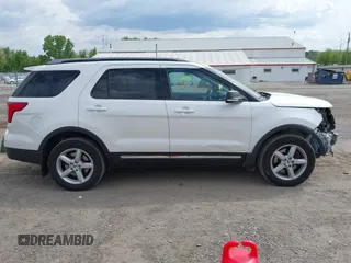 2017 Ford Explorer XLT z VIN 1FM5K8DH5HGB79150, wystawiony jako IAAI lot #42215905 z przebiegiem 191 043 mil mil oraz . Historia ofert i sprzedaży dostępna na DreamBid. Obrazek 14.