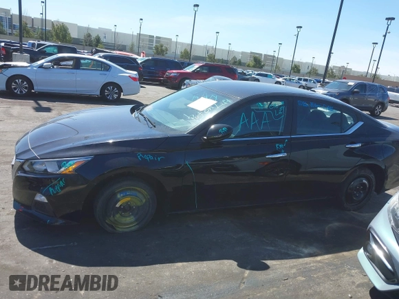 2019 Nissan Altima S with VIN 1N4BL4BV5KC233265, listed as a IAAI auction lot 41721250 with 81,040 mi miles and . Bid and sale history available at carsss.com. Image 14.