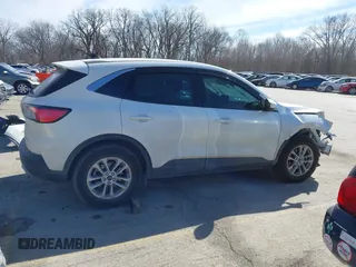 2020 Ford Escape SE with VIN 1FMCU0G62LUB67853, listed as a IAAI auction lot 41690230 with 51,891 mi miles and . Bid and sale history available at DreamBid. Image 13.