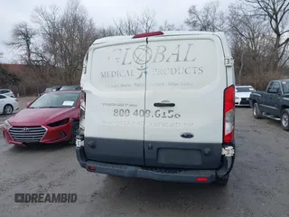 2017 Ford Transit с VIN 1FTYR2ZM5HKA18634, выставлен на аукционе IAAI как лот 41675775 с пробегом 263 278 миль миль и . История ставок и продаж доступна на DreamBid. Изображение 16.