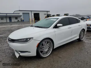 2015 Chrysler 200 Limited with VIN 1C3CCCABXFN554653, listed as a Copart auction lot 44236715 with 180,412 mi miles and Salvage Title. Bid and sale history available at carsss.com. Image 1.
