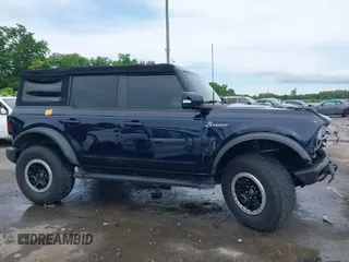 2021 Ford Bronco z VIN 1FMEE5DP2MLA89419, wystawiony jako IAAI lot #42346223 z przebiegiem Nie podano mil oraz . Historia ofert i sprzedaży dostępna na DreamBid. Obrazek 14.