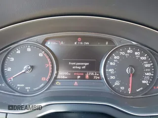 2019 Audi Q5 Premium with VIN WA1ANAFY2K2040638, listed as a IAAI auction lot 42095555 with 98,990 mi miles. Bid and sale history available at carsss.com. Image 7.