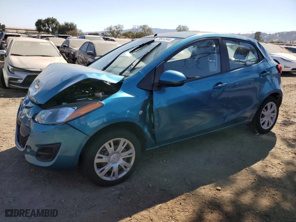 2012 Mazda Mazda2 Sport with VIN JM1DE1KZ0C0150392, listed as a Copart auction lot 73841344 with 12,812 mi miles and Salvage Title. Bid and sale history available at carsss.com. Image 1.