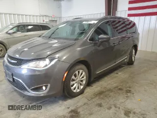 2018 Chrysler Pacifica Touring L with VIN 2C4RC1BG7JR278061, listed as a Copart auction lot 51947715 with 139,151 mi miles and Salvage Title. Bid and sale history available at DreamBid. Image 1.