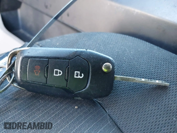 2019 Ford F-150 XL с VIN 1FTFX1E5XKKF11013, выставлен на аукционе IAAI как лот 42528164 с пробегом 128 584 миль миль и . История ставок и продаж доступна на DreamBid. Изображение 11.
