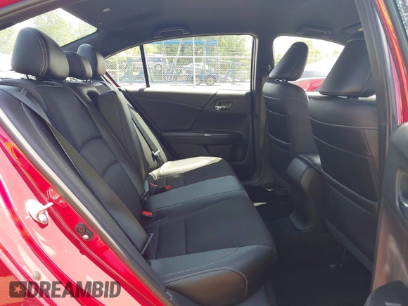 2016 Honda Accord Sport z VIN 1HGCR2F52GA029426, wystawiony jako IAAI lot #42268457 z przebiegiem 40 579 mil mil oraz . Historia ofert i sprzedaży dostępna na DreamBid. Obrazek 8.