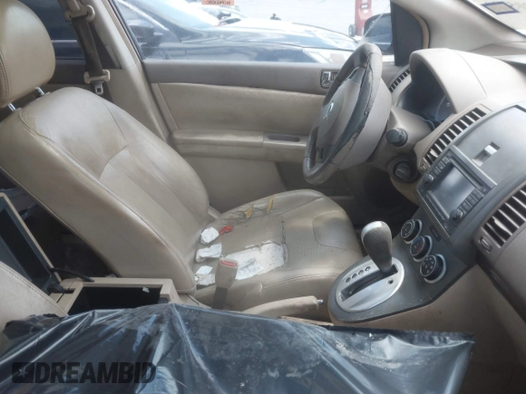 2011 Nissan Sentra 2.0 with VIN 3N1AB6AP2BL703931, listed as a IAAI auction lot 42205000 with Not provided miles and . Bid and sale history available at DreamBid. Image 5.