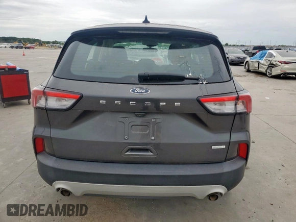 2020 Ford Escape S z VIN 1FMCU0F65LUC08803, wystawiony jako Copart lot #63665045 z przebiegiem 47 606 mil mil oraz Czysty tytuł • Clean title. Historia ofert i sprzedaży dostępna na DreamBid. Obrazek 6.
