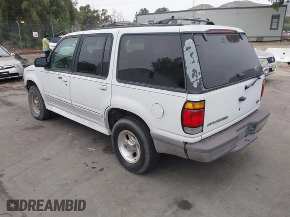 1997 Ford Explorer XL with VIN 1FMDU32E0VZB94348, listed as a IAAI auction lot 42574997 with 189,627 mi miles and . Bid and sale history available at DreamBid. Image 3.