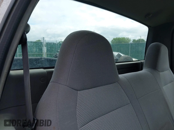 2004 Ford F-150 XL с VIN 2FTRF17W64CA84331, выставлен на аукционе IAAI как лот 42402056 с пробегом 271 831 миль миль и . История ставок и продаж доступна на DreamBid. Изображение 8.