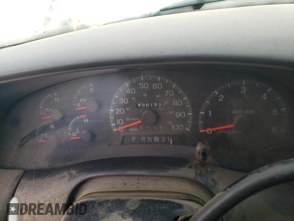 1998 Ford F-250 with VIN 1FTPX28L4WKA41149, listed as a Copart auction lot 84369654 with 430,187 mi miles and Salvage title. Bid and sale history available at DreamBid. Image 9.