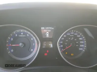 2015 Hyundai Elantra GT GL with VIN KMHD25LH0FU239359, listed as a Copart auction lot 71753414 with 128,755 mi miles and Salvage Title. Bid and sale history available at carsss.com. Image 9.