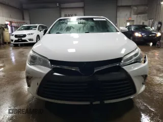 2017 Toyota Camry XLE z VIN 4T1BF1FK1HU325987, wystawiony jako Copart lot #87043914 z przebiegiem 107 307 mil mil oraz Szkoda całkowita • Salvage title. Historia ofert i sprzedaży dostępna na DreamBid. Obrazek 5.