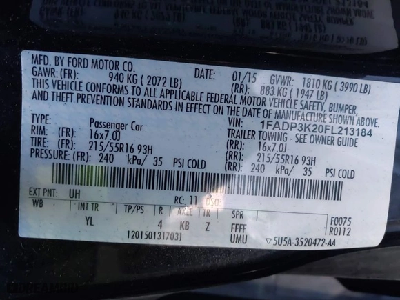 2015 Ford Focus SE with VIN 1FADP3K20FL213184, listed as a IAAI auction lot 41801065 with 151,824 mi miles. Bid and sale history available at carsss.com. Image 9.