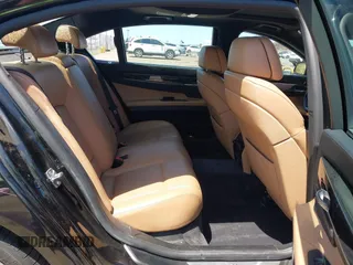 2011 BMW 7 Series 750Li с VIN WBAKB8C5XBCY64531, выставлен на аукционе IAAI как лот 42350009 с пробегом 113 893 миль миль и . История ставок и продаж доступна на DreamBid. Изображение 8.