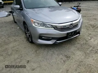 2017 Honda Accord Sedan Sport with VIN 1HGCR2F5XHA070758, listed as a Copart auction lot 51325635 with 43,465 mi miles and Salvage Title. Bid and sale history available at carsss.com. Image 10.